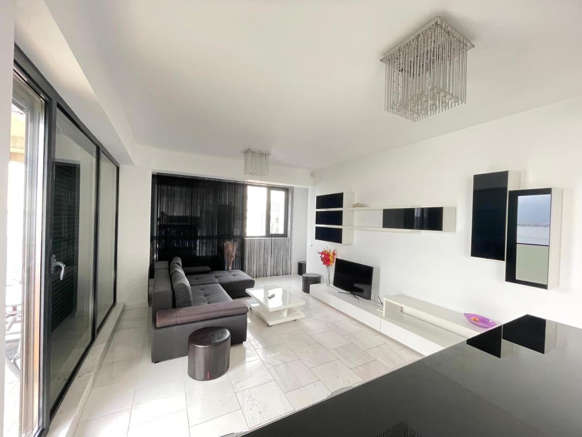 Sns In Sophia Apartment