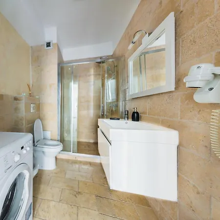 Sns Apartament In Vila Sophia Mamaia Exterior photo