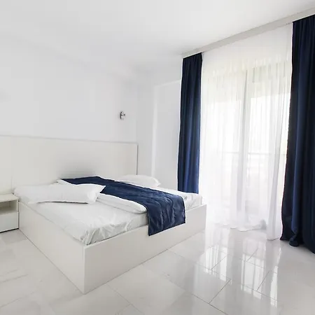 Sns Apartament In Vila Sophia Mamaia Exterior photo