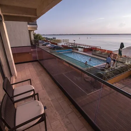 Sns Apartament In Vila Sophia Mamaia Exterior photo