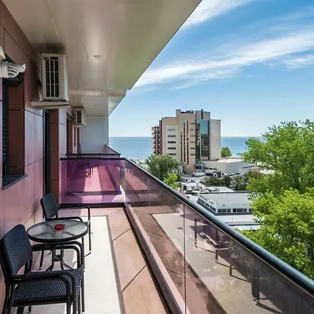 Sns Apartament In Vila Sophia Mamaia Exterior photo