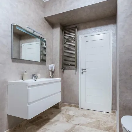 Sns Apartament In Vila Sophia Mamaia Exterior photo