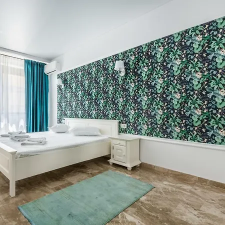 Sns Apartament In Vila Sophia Mamaia Exterior photo