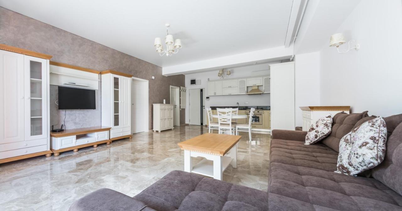 Sns In Sophia Apartament Mamaia