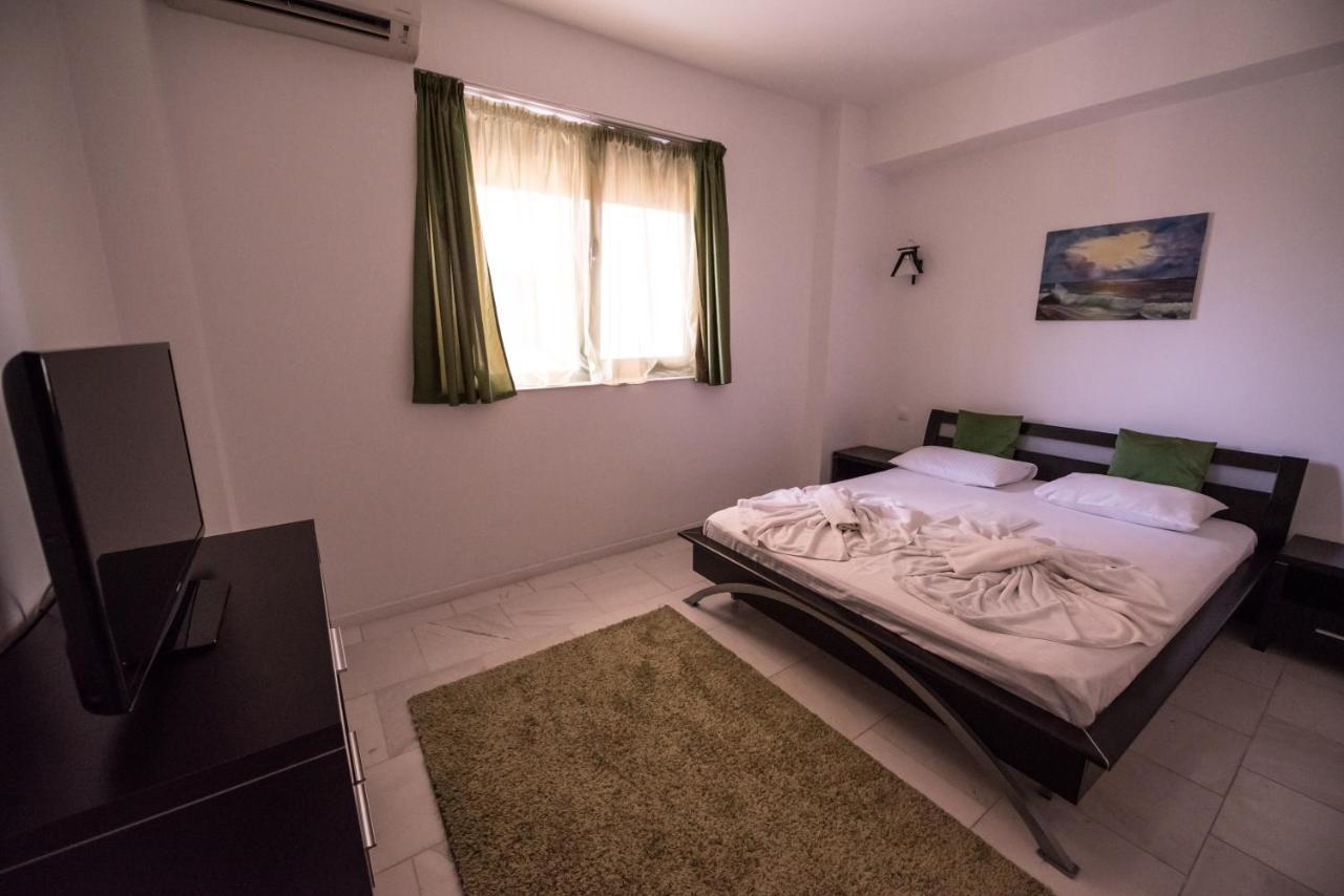 Sns In Sophia Apartament